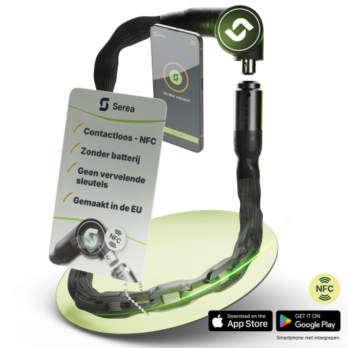 Serea Bold slim slot met een 8 mm ketting en een smartphone waarop de Serea-app geopend is; uitgelichte producteigenschappen: contactloos ontgrendelen via NFC, batterijvrij, sleutelloos en geproduceerd in de EU.
